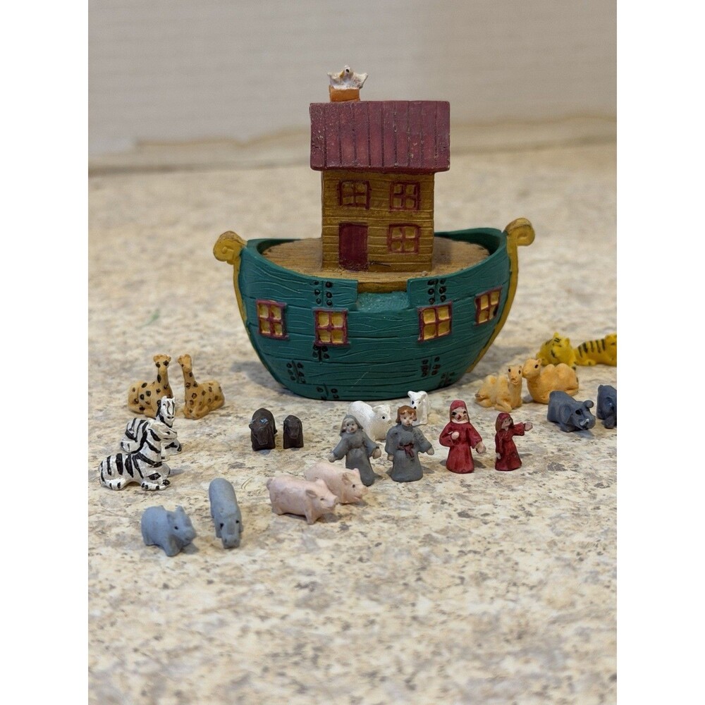 Miniature Noah’s Ark Resin Figurine Set-Ark House Animal 9 pairs of animals